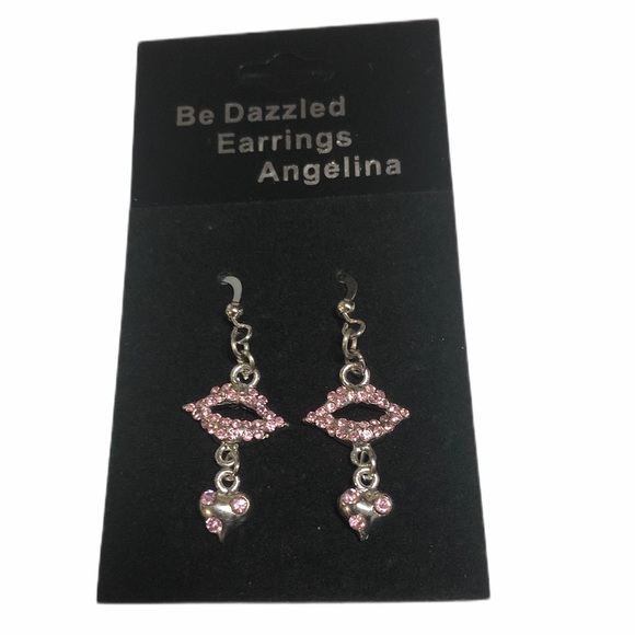 Be Dazzled Jewelry - Boutique Lips Earrings